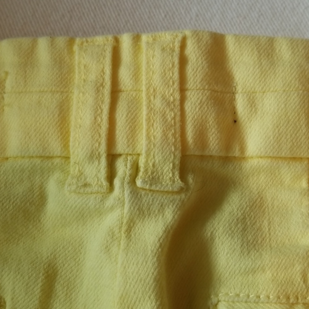 HARPER l Yellow Shorts - Picture 6 of 8